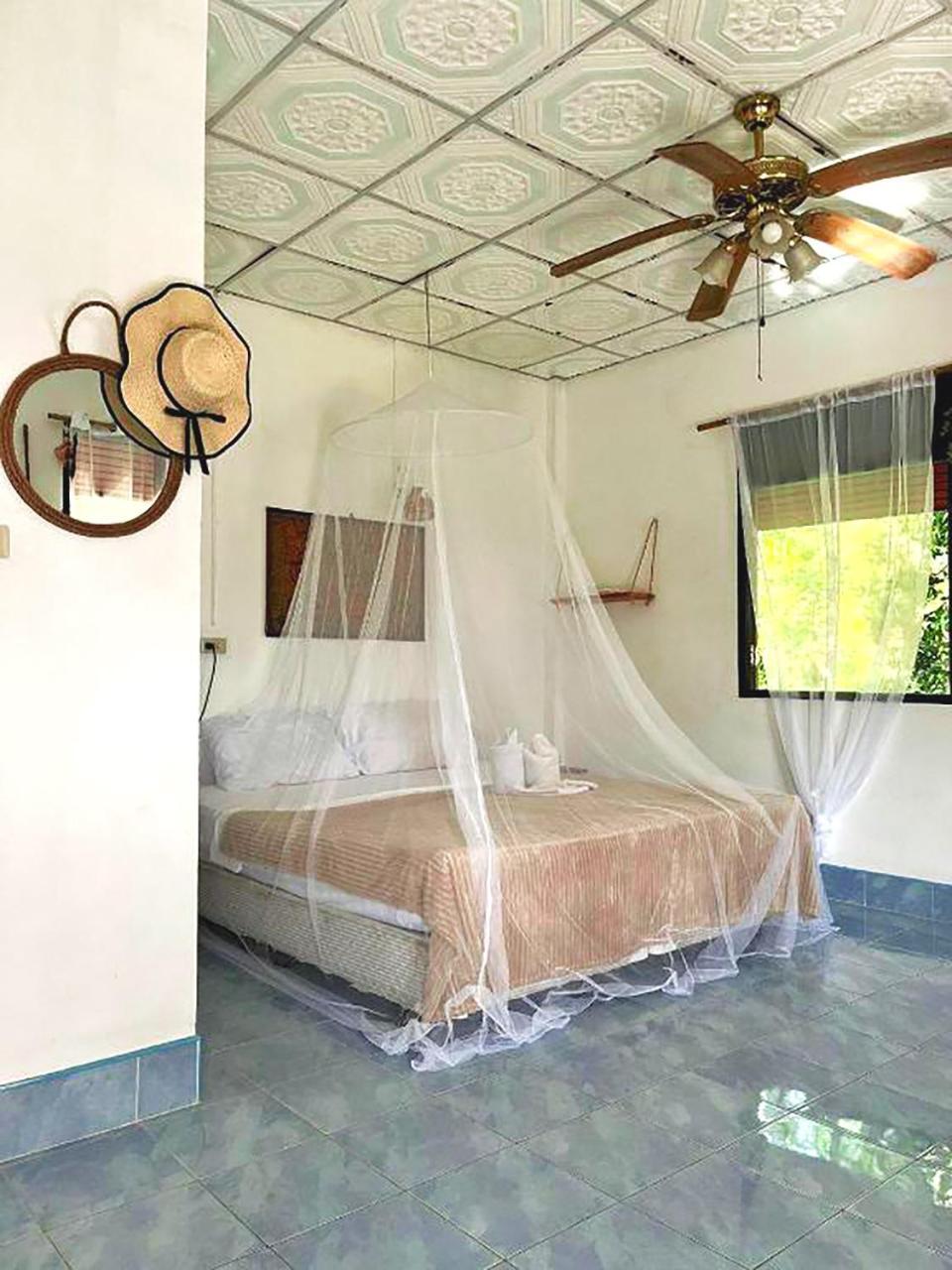 Secret Place Hotel And Restaurant Haad Yao Oda fotoğraf